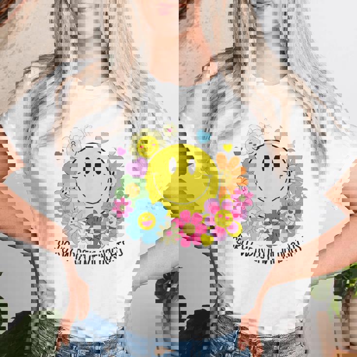 Grow Positive Thoughts イエロー スマイルフェイス 花 キッズ 女の子 レディースTシャツ 彼女への贈り物