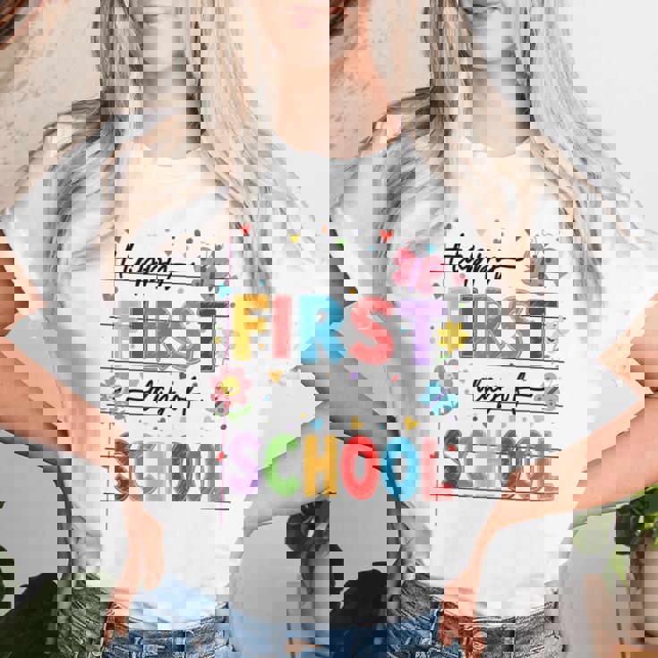 新学期 ハッピー 初日 学校 男の子 女の子 先生 レディースTシャツ 彼女への贈り物