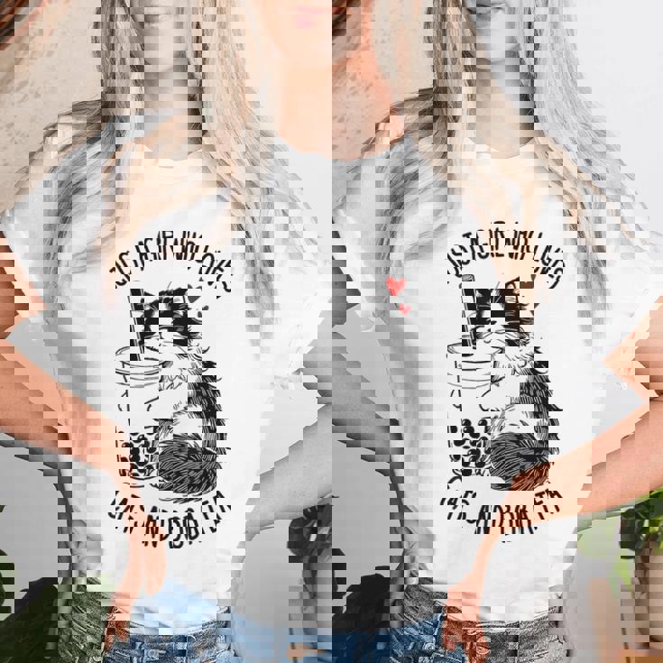 猫が大好きな女の子とボバティーラグドール猫好き レディースTシャツ 彼女への贈り物