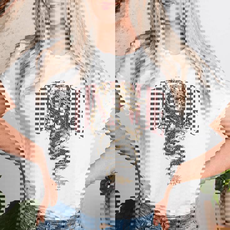 龍 美的 ヒップホップ Y2k Hip Hop 服 レトロ ヴィンテージ ストリートウェア ファッション 女性 男性 竜 レディースTシャツ 彼女への贈り物