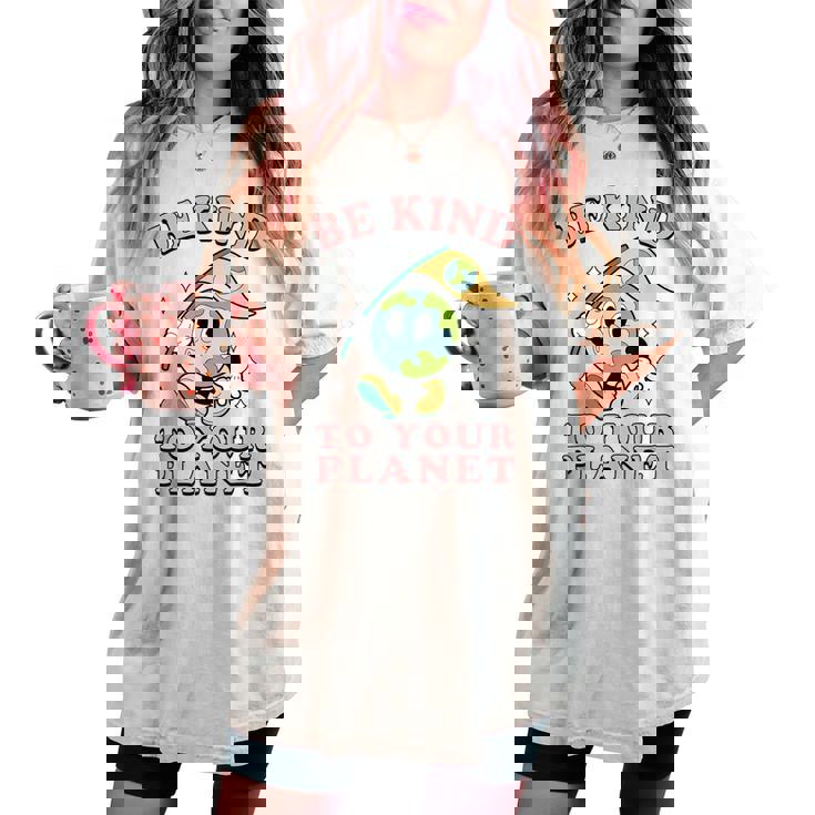 レトロ グルービー Be Kind To Your Planet Earth Day 70年代 80年代 4月 レディースオーバーサイズコンフォートTシャツ