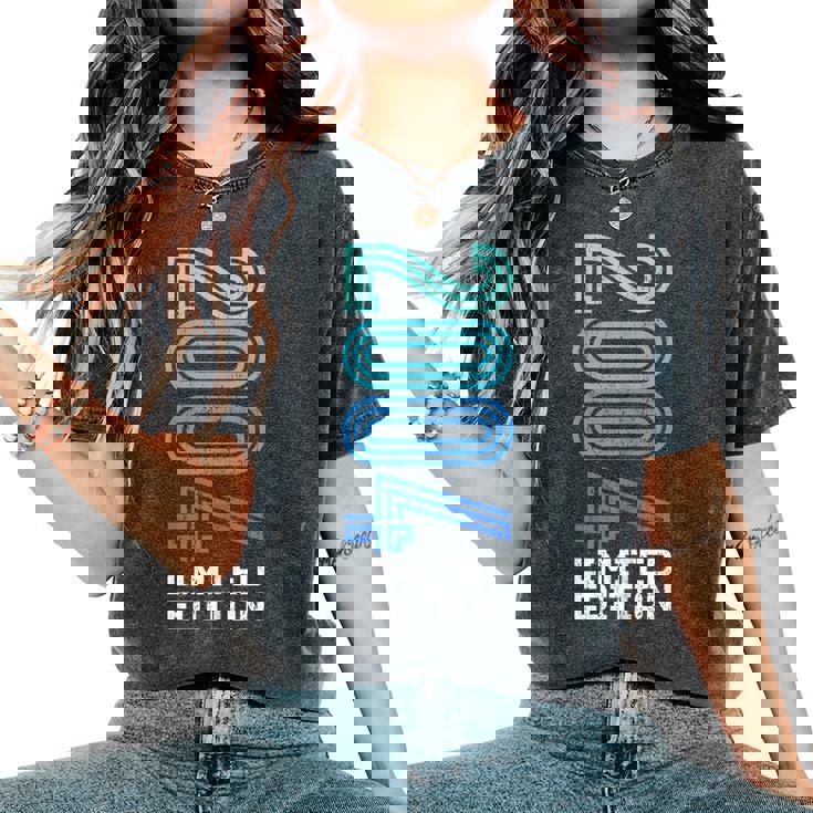 20歳の誕生日プレゼント 女の子 男の子 2004 限定版 レディースオーバーサイズコンフォートTシャツ