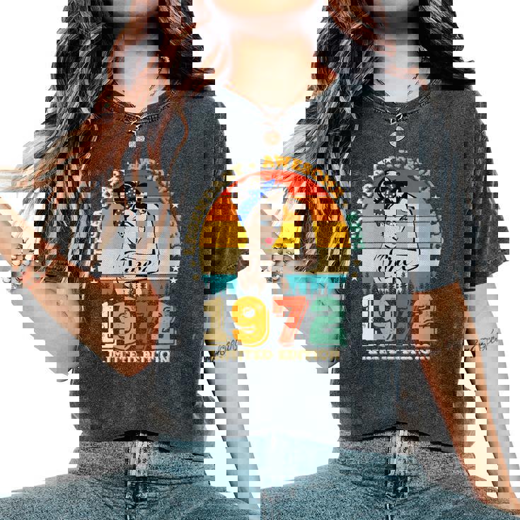 Legendario De 53 Años Desde 1972 Impresionante 53 Cumpleaños Es Cuello Camiseta extragrande cómoda para mujer