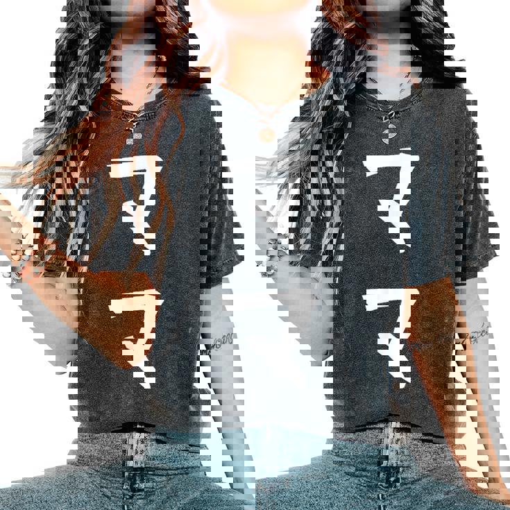 【ママ】お母さん 母 母の日 母親 母子 親 親子 家族 お揃い 新米ママ ギャグ ネタ ウケ狙い 文字 おもしろ レディースオーバーサイズコンフォートTシャツ