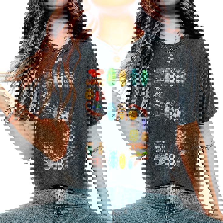 キッズ 5歳 誕生日 虫 虫 カブトムシ 男の子 女の子 5歳 レディースオーバーサイズコンフォートTシャツ