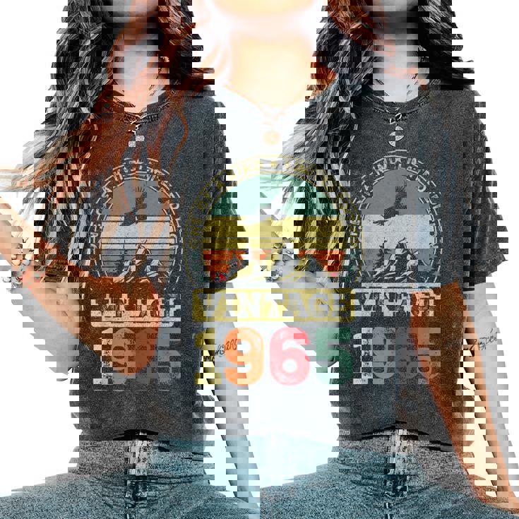 ヴィンテージ 1965 ギフト 男性 女性 長寿祝い 1965年生まれ 還暦祝い ユニークな誕生日プレゼント レディースオーバーサイズコンフォートTシャツ