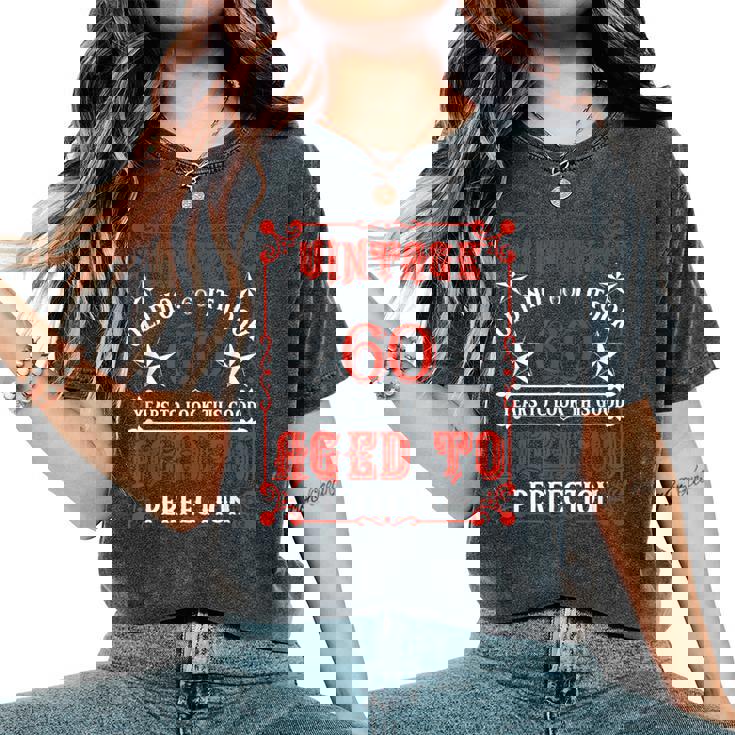 ヴィンテージ 1965 還暦祝い ギフト 男性 女性 60歳 レディースオーバーサイズコンフォートTシャツ