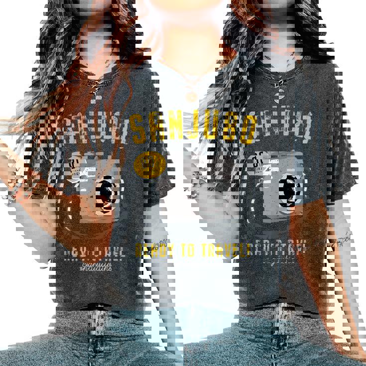 傘寿祝い 旅行好き 写真好き 撮影好き カメラ レトロ 父 母 男性 女性 80歳お祝い Ready To Travel レディースオーバーサイズコンフォートTシャツ