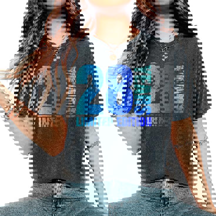 28歳 男性 ギフト 28歳 誕生日プレゼント 女性用 レディースオーバーサイズコンフォートTシャツ 28歳 男性 ギフト 28歳 誕生日プレゼント 女性用 レディースオーバーサイズコンフォートTシャツ