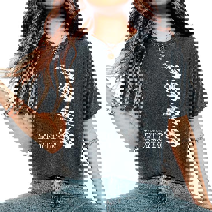 76歳の誕生日 男性 女性 76歳 1949年 装飾 おもしろギフト レディースオーバーサイズコンフォートTシャツ 76歳の誕生日 男性 女性 76歳 1949年 装飾 おもしろギフト レディースオーバーサイズコンフォートTシャツ