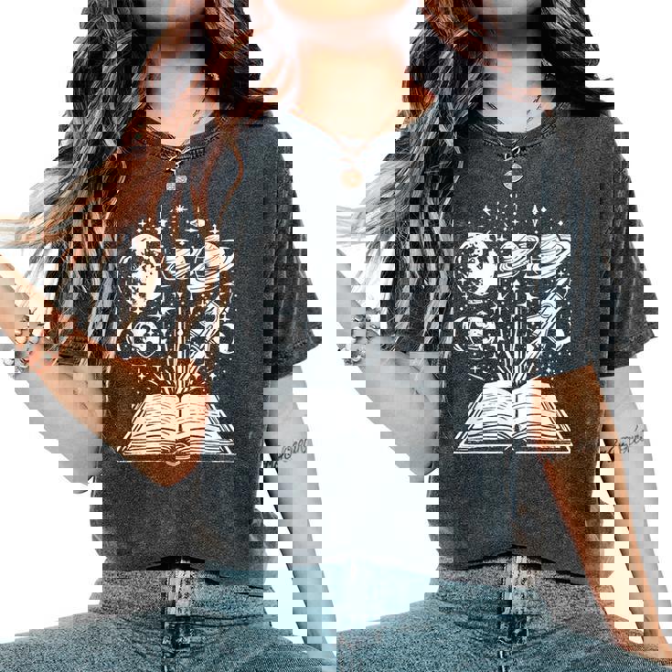 Bookpace Reading Lover Teacher Bookworm Librarian Reader レディースオーバーサイズコンフォートTシャツ