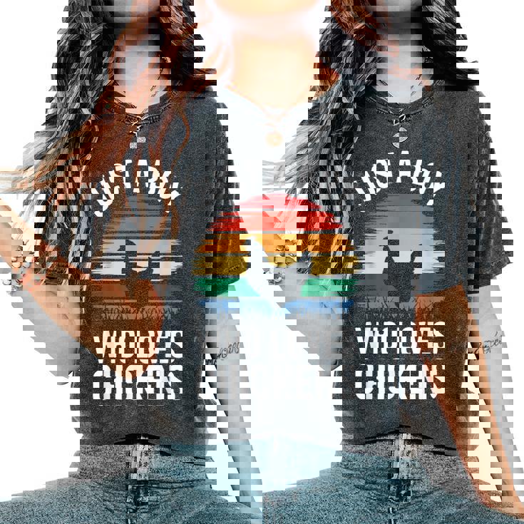 Just A Boy Who Loves Chickens シャツ キッズ 幼児 男の子 チキン レディースオーバーサイズコンフォートTシャツ