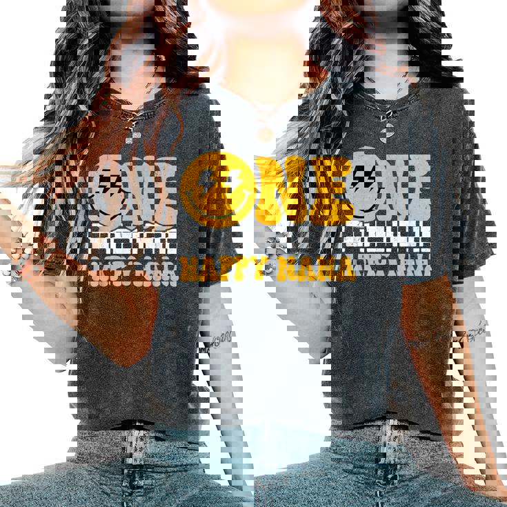 One Happy Nana 1歳の誕生日 グルーヴィースマイル 1歳 男 レディースオーバーサイズコンフォートTシャツ