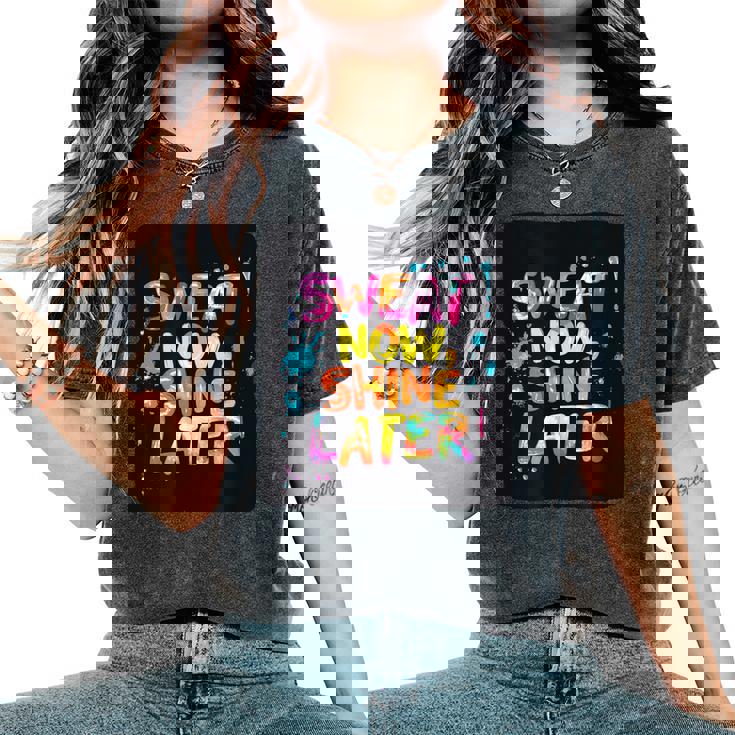 カラフルな汗が今輝き、男の子と女の子のためのステートメント。 レディースオーバーサイズコンフォートTシャツ