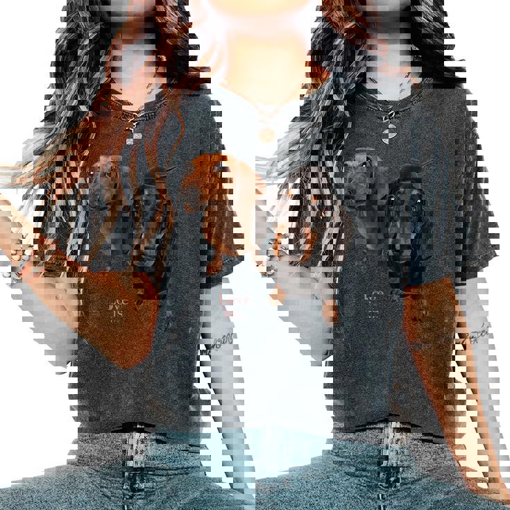 ダックスフントシャツ Weiner Dog Mom Dad Love Doxie Puppy キュート レディースオーバーサイズコンフォートTシャツ ダックスフントシャツ Weiner Dog Mom Dad Love Doxie Puppy キュート レディースオーバーサイズコンフォートTシャツ