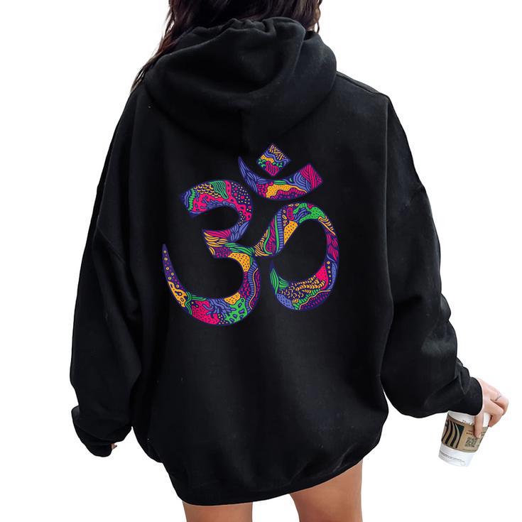 Símbolo Om Aum Ohm Mandala Hindú Yoga Meditación Namaste In Mangas Women Oversized Hoodie Back Print