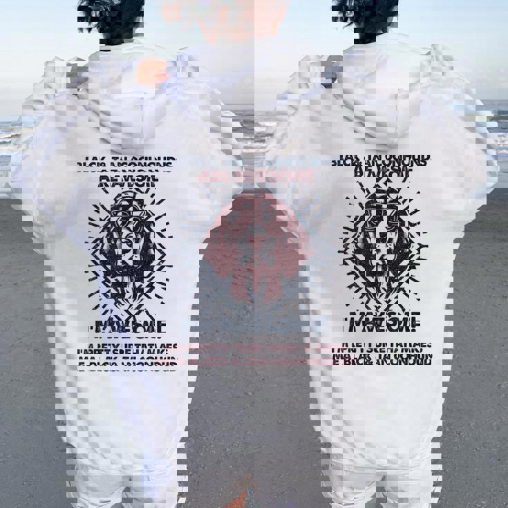 Dog Dad Are Awesome Razza And Tan Coonhound Dog Mom Felpa con cappuccio oversize da donna con stampa posteriore