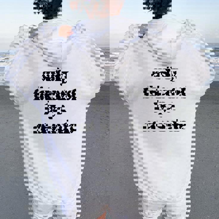 Easy Distracted By Anake Dad Mom Ratnake レディース オーバーサイズ パーカー バックプリント