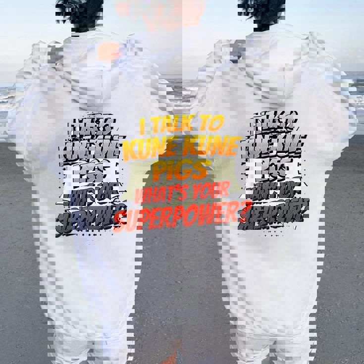 Pig Dad Mom Talkuperpower Kune Kune レディース オーバーサイズ パーカー バックプリント