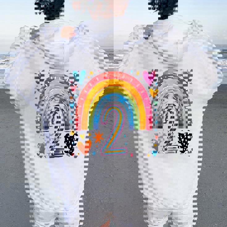 私はもう2歳 女の子のためのかわいいレインボーバースデーデザイン レディース オーバーサイズ パーカー バックプリント