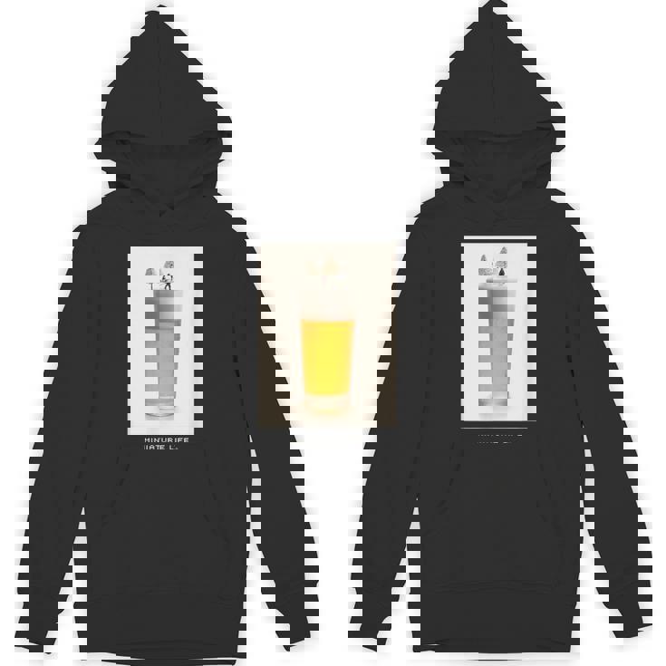 ビール冷え切ってます Hoodie