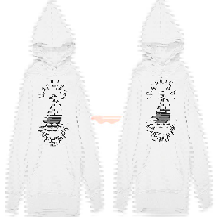 Sailing Makes Me Happy レッド ヨット パーカー