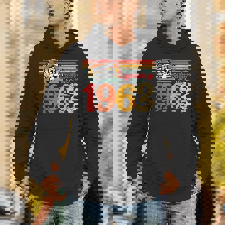 60 年代の誕生日パーティー パーティー 62 歳の誕生日ヴィンテージ 1963 Hoodie
