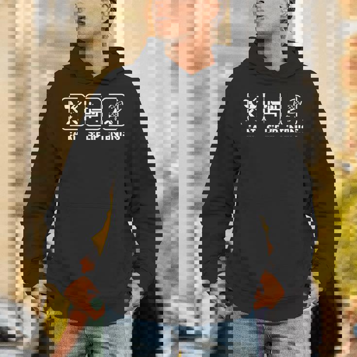 Eatleep Tennis おもしろレトロテニスプレーヤー クリスマスギフト Hoodie