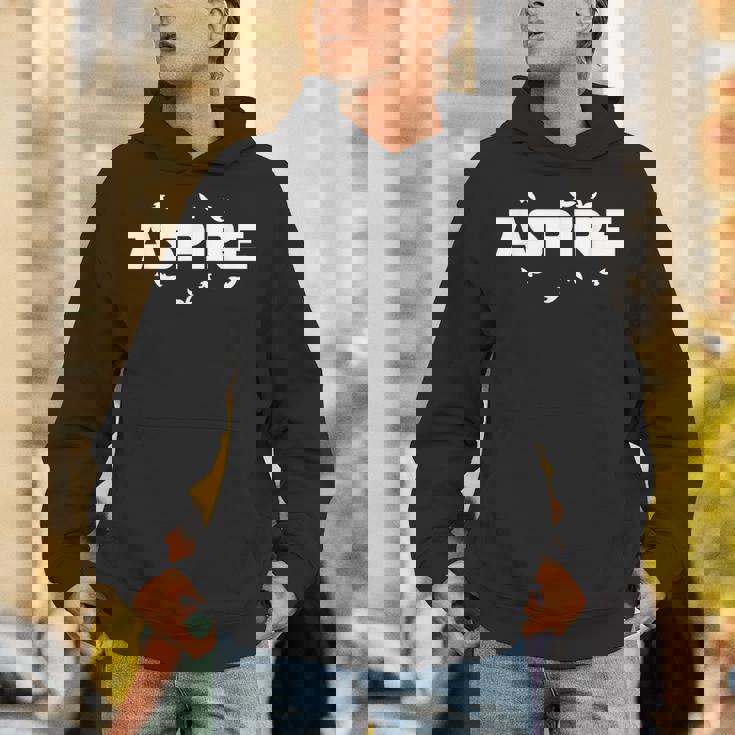 Fly High & Be Aspire Quotes Wise Advise Illustration Graphic パーカー