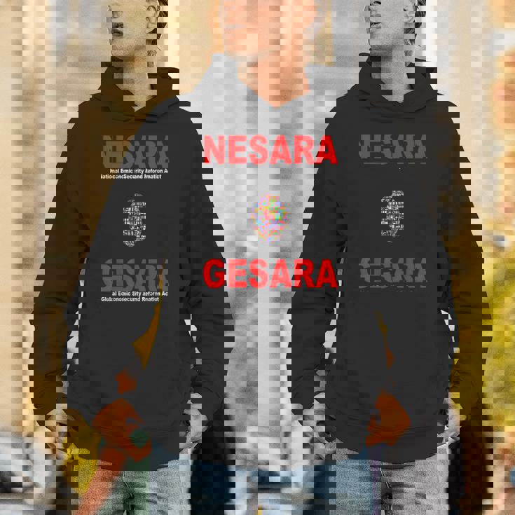 Nesara Gesara、赤い文字。 Hoodie