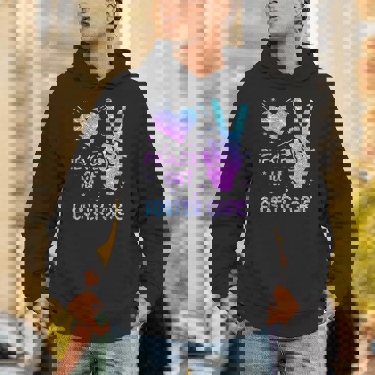 Peace Out フォスターケア 養子縁組 ごっちゃの日 2023 パーカー