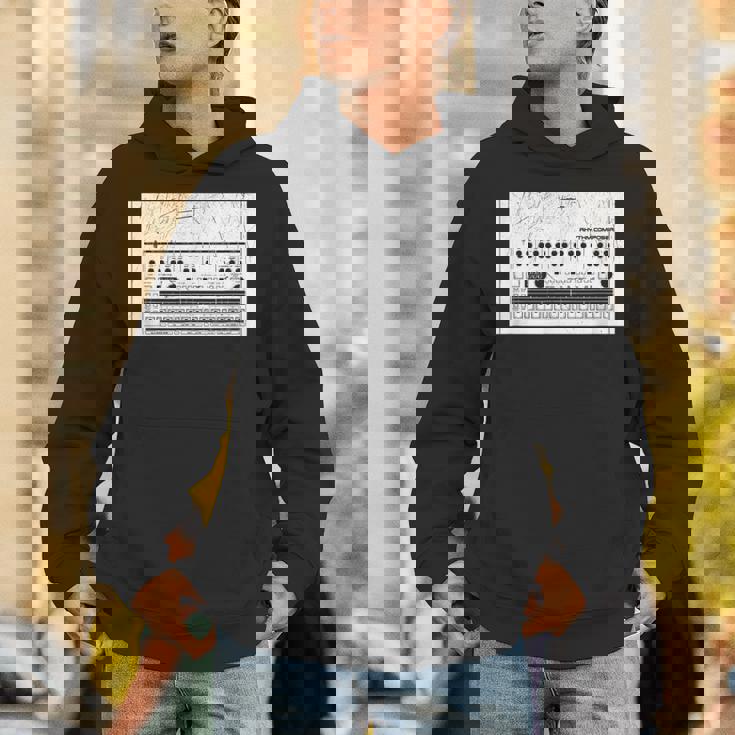 Synthesizer アナログシンセドラムマシン コンピューターヴィンテージオタク パーカー