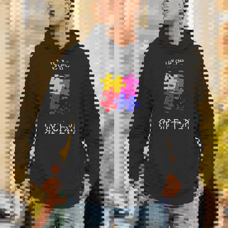 We Are One Team ジグソーパズル付き パーカー