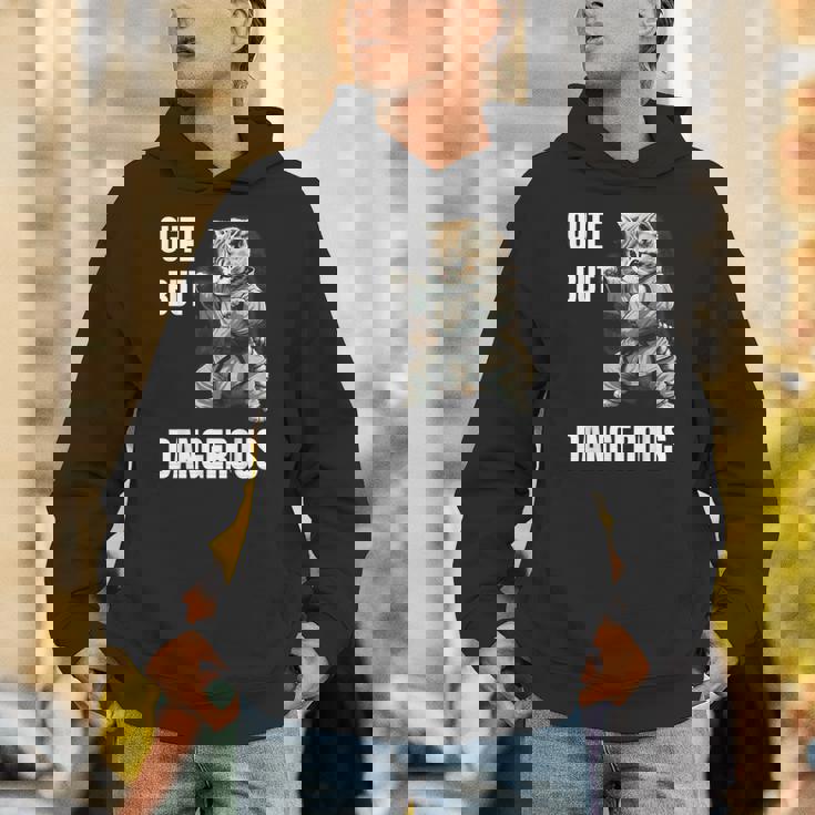 かわいいけど危険な空手 面白い テコンドー 猫 格闘技 パーカー