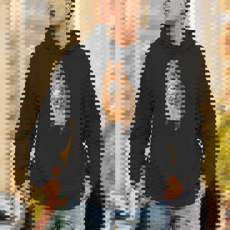 アイスクリームコーンを食べるカワイイクオッカ。 パーカー