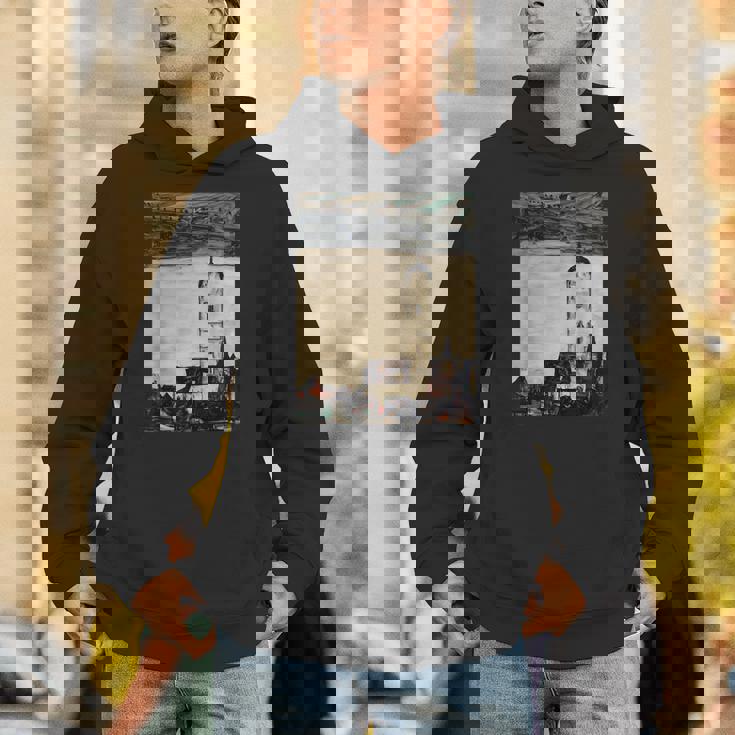 エゴン・シーレ作「ドナウ川のシュタインの教会」1913 パーカー