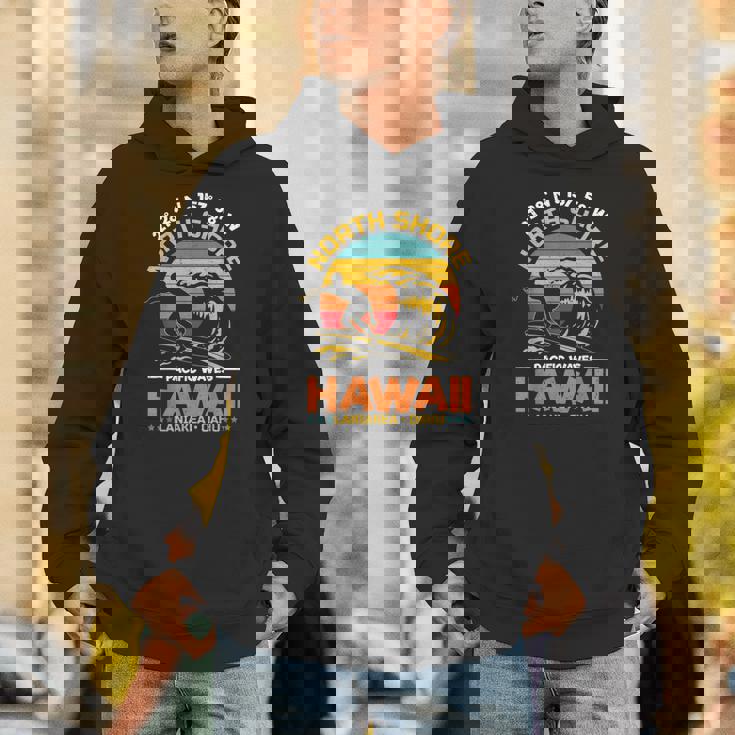 オアフ島のラニアケアビーチノースショアサーフィンハワイオアフ島 Hoodie