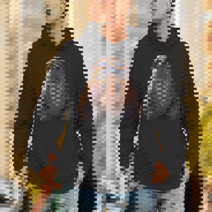 サングラスの牙を持つセイウチ アザラシ セイウチ パーカー