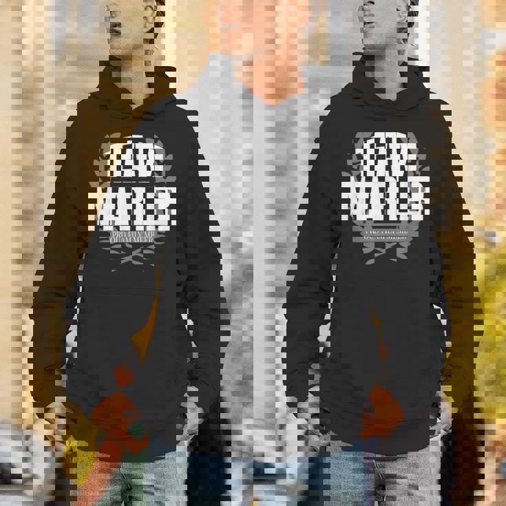 チームマーラープラウドファミリーメンバーマーラー パーカー