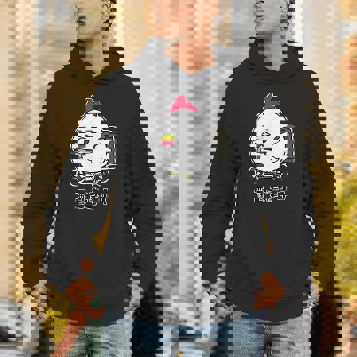 デリバリーするニワトリ 配達中 Hoodie