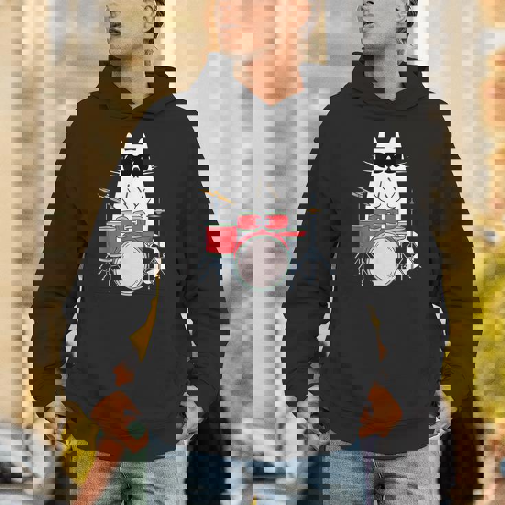 ネコとドラム 猫とサングラス ネコ好き 猫飼い 愛猫家 ドラム ドラムセット バンド ジャズ音楽 ねこ ネコ 猫 Hoodie