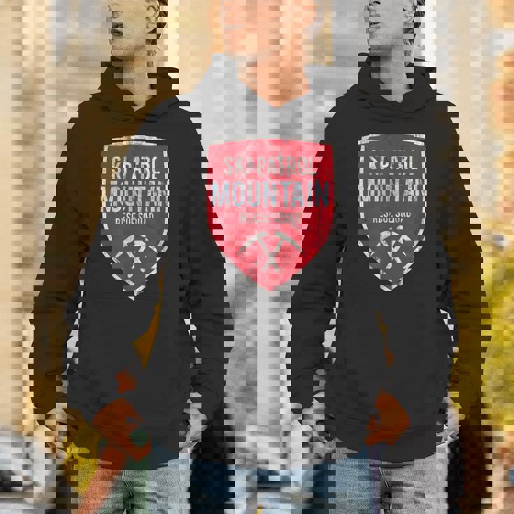 レスキュー隊スキーパトロールレトロスノーボードウィンターリゾート パーカー