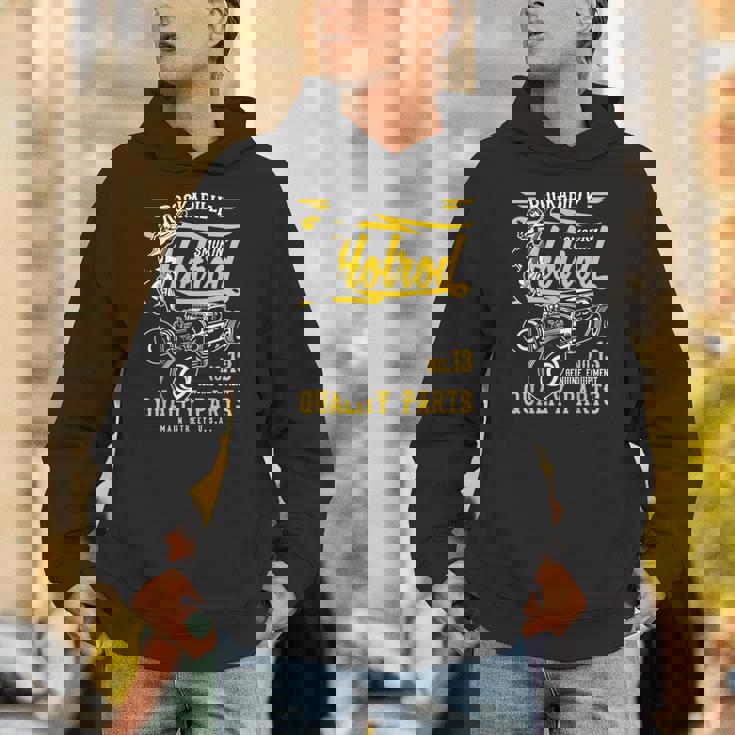 レトロなヴィンテージスタイルのホットロッドデザイン。 Hoodie