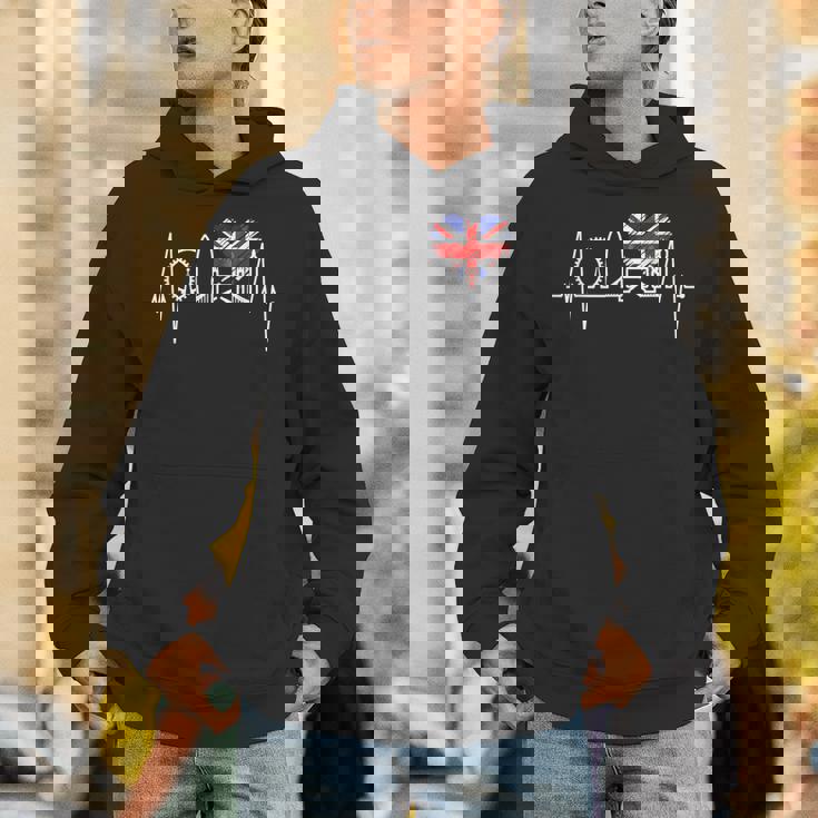 ロンドンのスカイラインハートビートフラッグハート アイラブロンドン パーカー