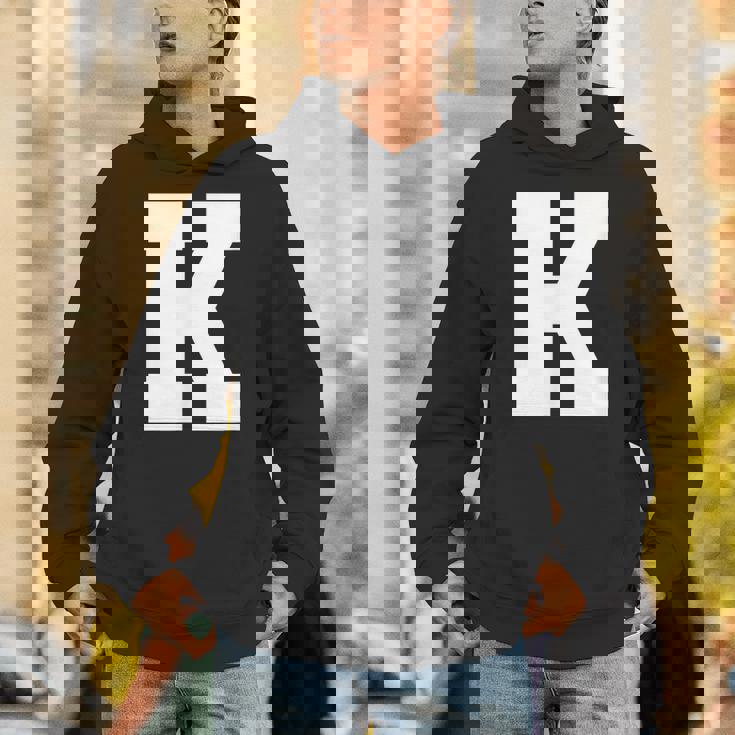 大文字 K アルファベットモノグラム イニシャル Hoodie