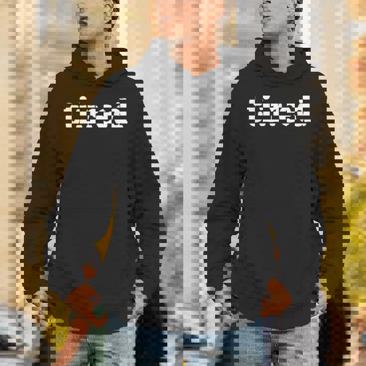 疲れた疲れ果てた変な疲れた人が疲れ果てた パーカー