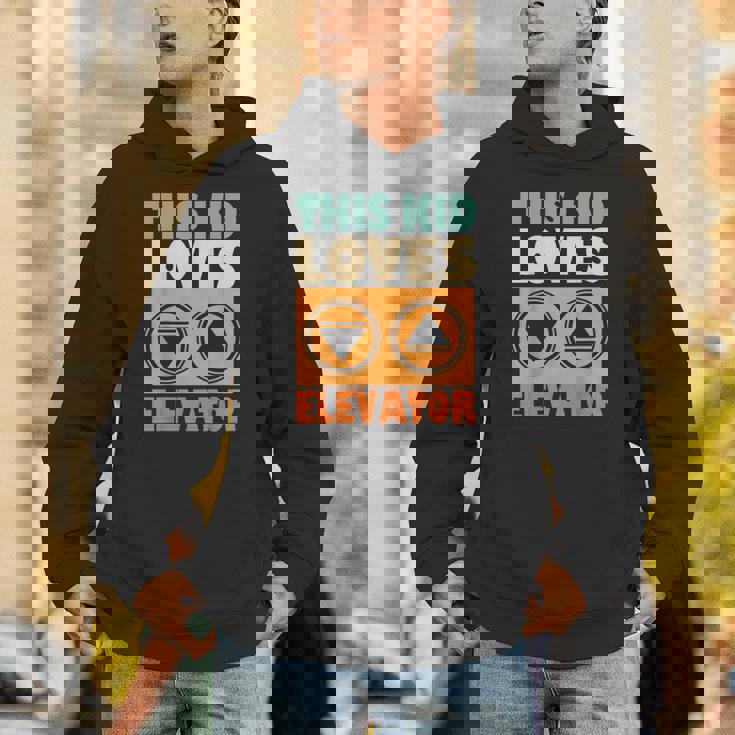 面白い引用エレベーター This Kid Loves Elevator Elevator Loves Elevator パーカー