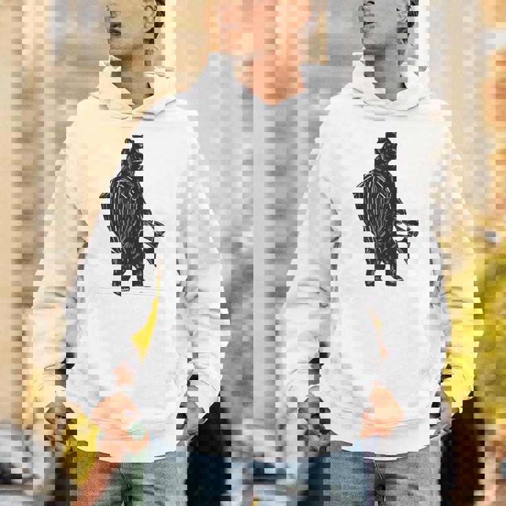 斧と盾を持った熊 中世の熊 バイキング パーカー