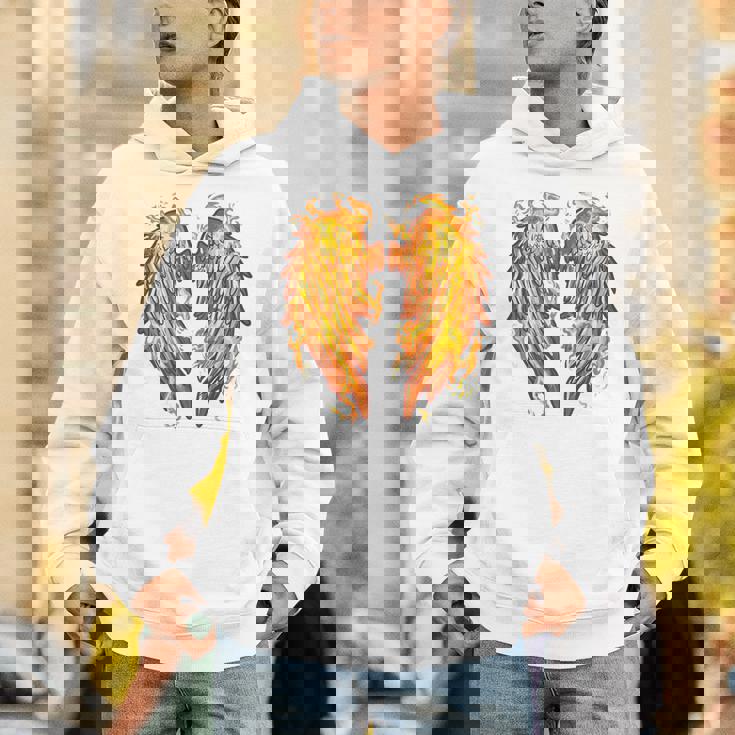 裏面に燃える天使の翼 火の羽 パーカー