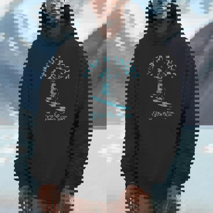 Hawaiiurf N Taco サーファー フラガール ヴィンテージスタイル Hoodie